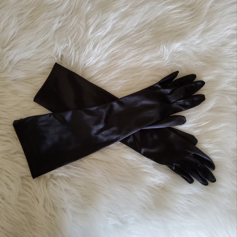 Elegant Long Black Satin Gloves - Picture 2 of 4